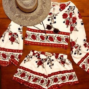 REVERSE Small Talk Set from Mura Boutique